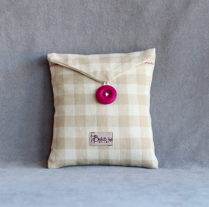 Owl-fuschia